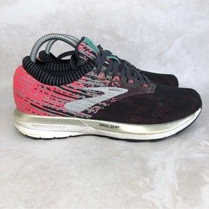 Brooks Ricochet Womens Size 6.5 Black Pink Athletic Sneakers 2022-9e35